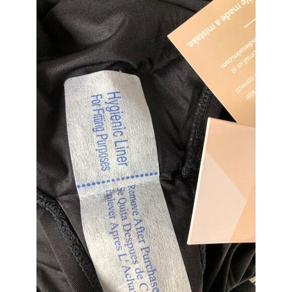 Andie The Catalina One Piece Swimsuit Sleeveless Open Back Black NWT XS - Picture 4 of 6